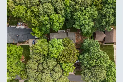 8824 Woodyhill Road, Raleigh, NC 27613 - Photo 5