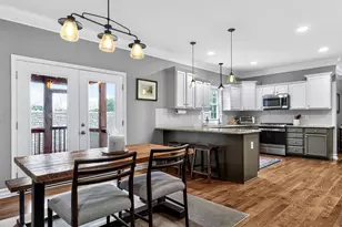 407 Bickett Blvd, Raleigh, NC 27608 - Photo 9