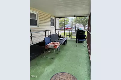131 Robbins Avenue, Jamestown, NC 27282 - Photo 3