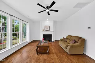 203 Oswego Ct, Morrisville, NC 27560 - Photo 7