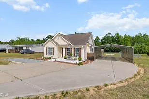 405 Ray Byrd Rd, Lillington, NC 27546 - Photo 3