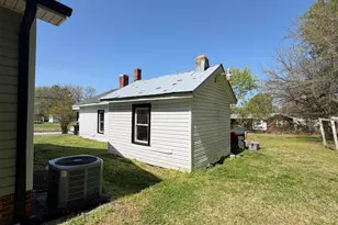 407 Granville St, Oxford, NC 27565 - Photo 7