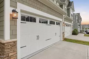 401 Ressler St, Holly Springs, NC 27540 - Photo 3