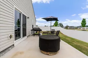 656 Holly Bluff St, Wendell, NC 27591 - Photo 19