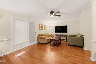 4134 Kaplan Dr, Raleigh, NC 27606 - Photo 5
