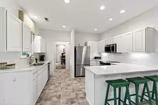 100 Edenburgh Rd, Raleigh, NC 27608 - Photo 31