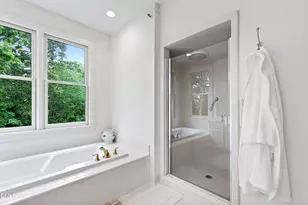 100 Edenburgh Rd, Raleigh, NC 27608 - Photo 51