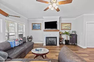120 Parker St, Four Oaks, NC 27524 - Photo 9