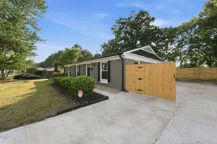 1230 Melrose Dr, Burlington, NC 27217 - Photo 19