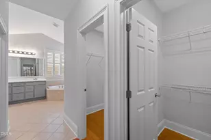 9211 Calabria Dr, Raleigh, NC 27617 - Photo 31