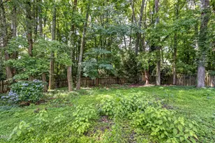 2324 Dahlgreen Rd, Raleigh, NC 27615 - Photo 19