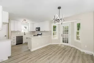 2324 Dahlgreen Rd, Raleigh, NC 27615 - Photo 5