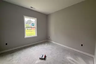 3794 Chatsworth Dr, La Grange, NC 28551 - Photo 7