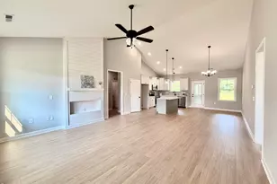 3794 Chatsworth Dr, La Grange, NC 28551 - Photo 3