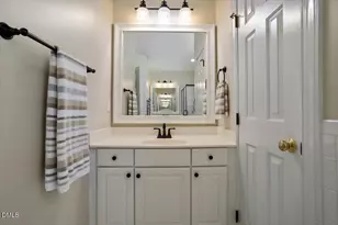 7253 Manor Oaks Dr, Raleigh, NC 27615 - Photo 35