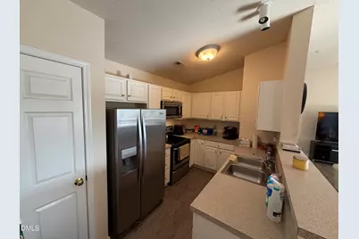3696 Cotswold Avenue #3c, Greensboro, NC 27410 - Photo 11