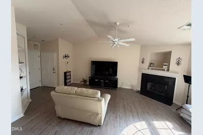 3696 Cotswold Avenue #3c, Greensboro, NC 27410 - Photo 5