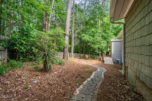 1401 Old Trinity Cir, Raleigh, NC 27607 - Photo 69