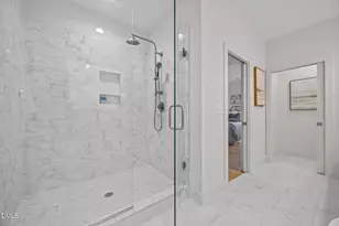 410 Wyndham Dr, Chapel Hill, NC 27516 - Photo 33