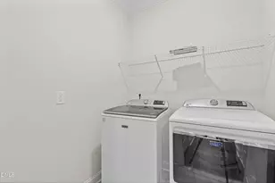 1241 White Flint Cir, Durham, NC 27703 - Photo 17