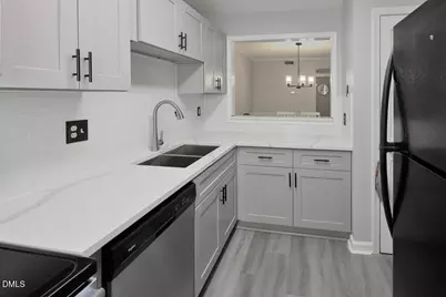 412 Oak Hollow Court, Raleigh, NC 27613 - Photo 5