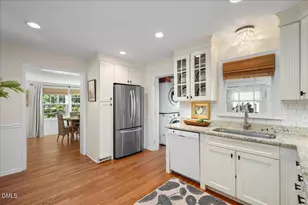 610 Devereux St, Raleigh, NC 27605 - Photo 9