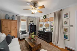 610 Devereux St, Raleigh, NC 27605 - Photo 15