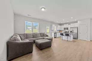 220 Brisbane Dr, Zebulon, NC 27597 - Photo 3