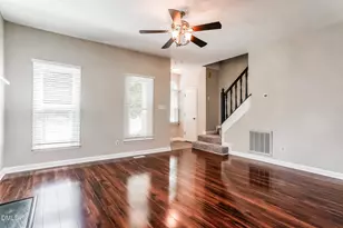 4209 Dinwiddie Ct, Raleigh, NC 27604 - Photo 3