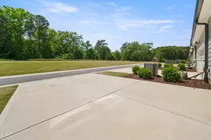 301 Ribbon Rail St, Fuquay Varina, NC 27526 - Photo 5
