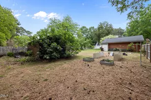 2718 Cammie St, Durham, NC 27705 - Photo 45