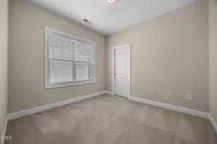 208 Log Pond Ct, Apex, NC 27502 - Photo 23