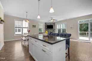 208 Log Pond Ct, Apex, NC 27502 - Photo 11