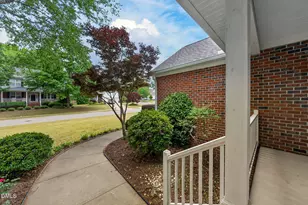 2030 Prairie Ridge Ct, Fuquay Varina, NC 27526 - Photo 3