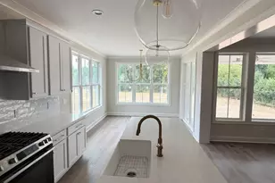 318 Powhatan Dr, Fuquay Varina, NC 27526 - Photo 7