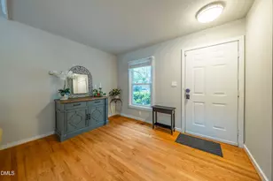 110 Lorilane Dr, Carrboro, NC 27510 - Photo 7