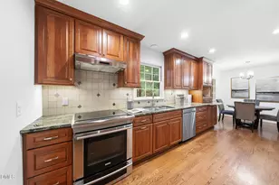 3404 Timberwood Ct, Raleigh, NC 27606 - Photo 9