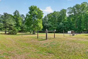 4612 N Fork Dr, Zebulon, NC 27597 - Photo 43