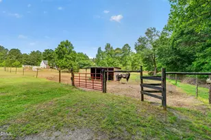 4612 N Fork Dr, Zebulon, NC 27597 - Photo 59