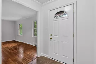 6813 W Lake Anne Dr, Raleigh, NC 27612 - Photo 5