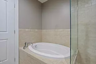 400 W North St, Raleigh, NC 27603 - Photo 31