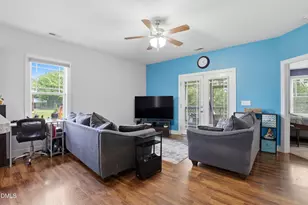 77 Oakley Dr, Princeton, NC 27569 - Photo 5
