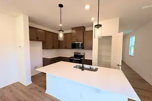 2106 Oakdale Dr, Durham, NC 27703 - Photo 7