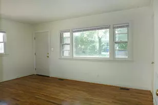 111 Isley St, Chapel Hill, NC 27516 - Photo 3