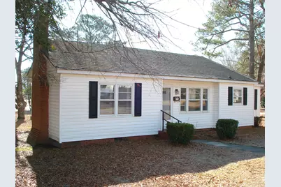 202 N Wayne Avenue, Dunn, NC 28334 - Photo 5