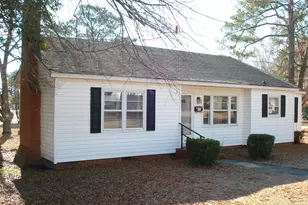 202 N Wayne Ave, Dunn, NC 28334 - Photo 5