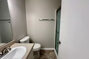 126 Bay Dr, Cary, NC 27511 - Photo 17