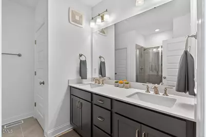 1210 Coach Station Alley #101, Raleigh, NC 27601 - Photo 15