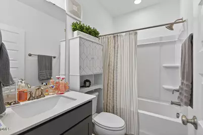 1210 Coach Station Alley #101, Raleigh, NC 27601 - Photo 21