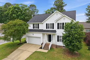815 Brookhannah Ct, Fuquay Varina, NC 27526 - Photo 3